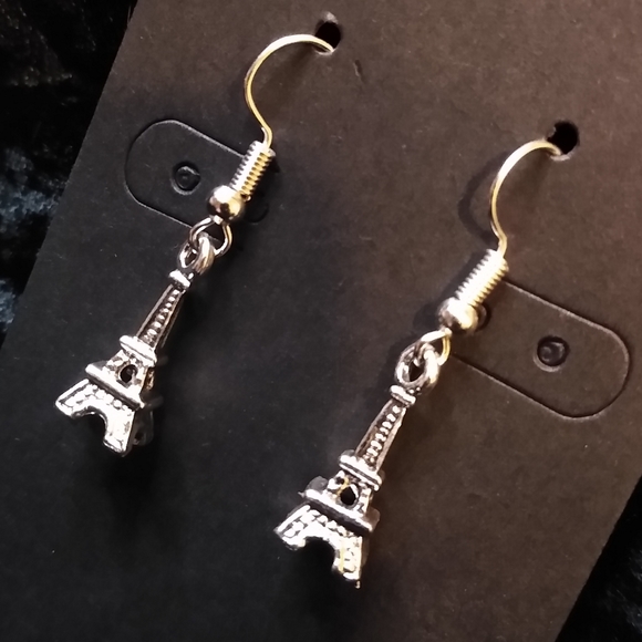 Handcrafted 3D Eiffel Tower Earrings - Picture 2 of 3